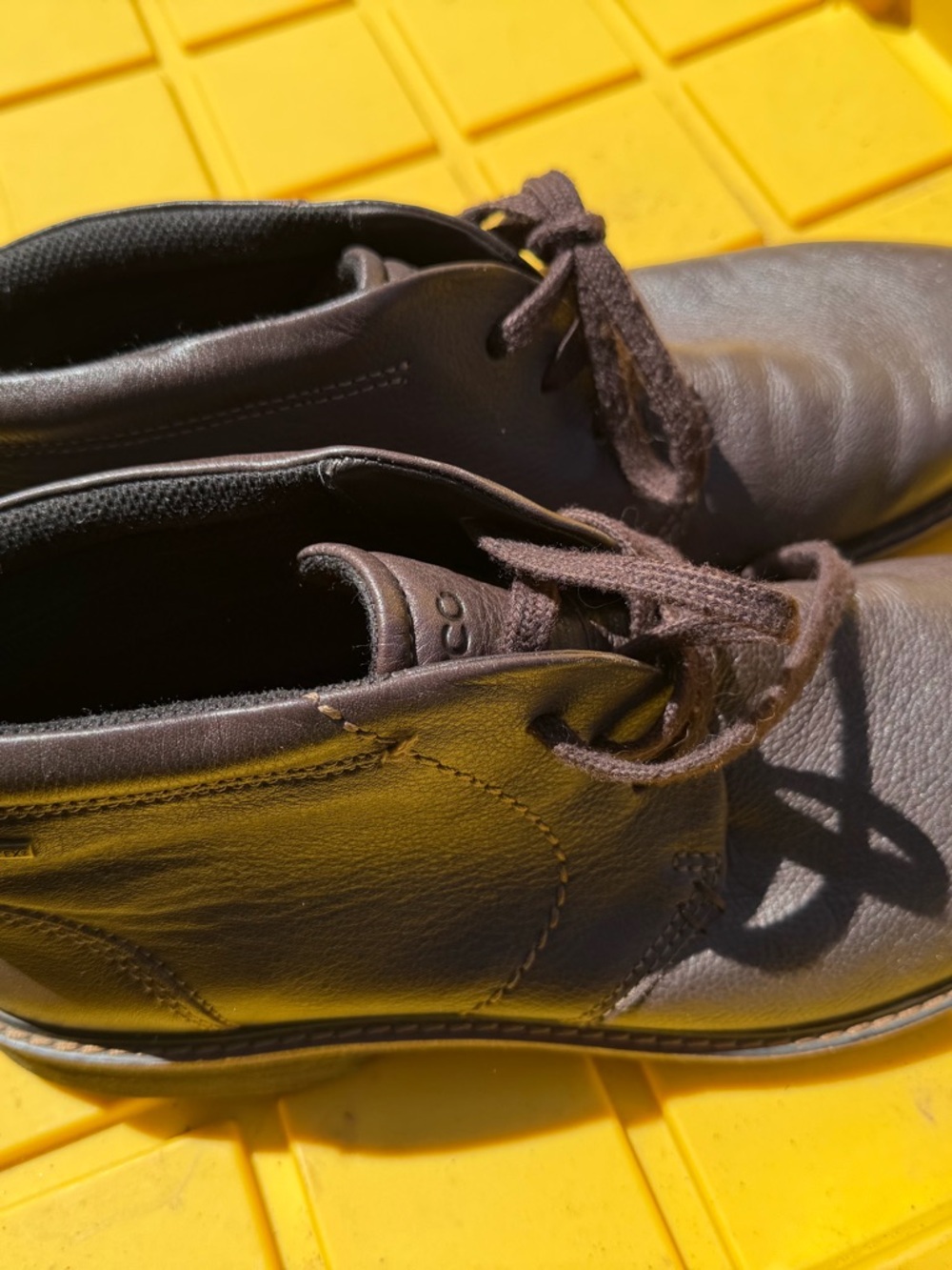 Men's Brown Leather Lace-Up Casual Shoes